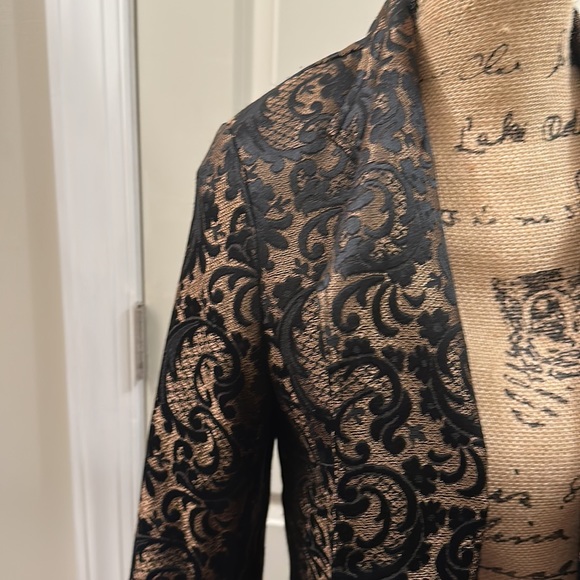 Black and gold jacket/blazer - Picture 2 of 4